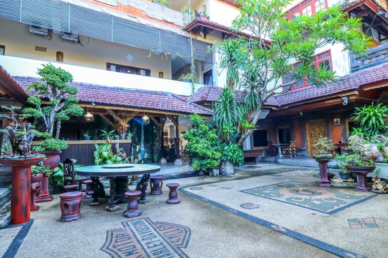 Capital O 1666 Grand Pudjawan Hotel Near Kuta Beach Exterior foto